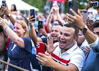 Columnist grateful Democrats are 'protecting' democracy from voters * WorldNetDaily * by Bob Unruh