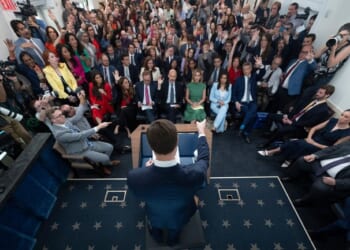 Reporter Becomes Instant Meme for Her Reaction Outside White House – RedState