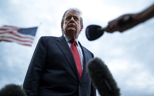 President Donald J. Trump boards Marine One on the South Lawn of the White House, Friday, May 8, 2026, en route Trump National Golf Club Washington D.C. in Sterling, Virginia. (Official White House photo by Patrick B. Ruddy)