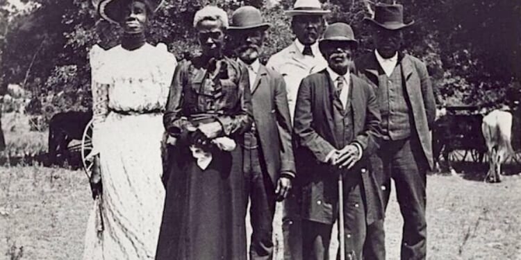 Hillary Clinton savaged for claiming Juneteenth is ‘America’s second Independence Day’ * WorldNetDaily * by Cristina Laila, The Gateway Pundit