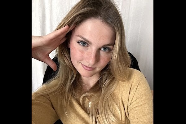 Anne-Thaïs du Tertre d'Escoeuffant, known as Thaïs d'Escufon on social media (X/Thais d'Escufon)