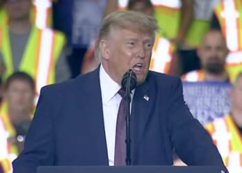 WATCH: Trump touts American manufacturing during visit to Mack Trucks