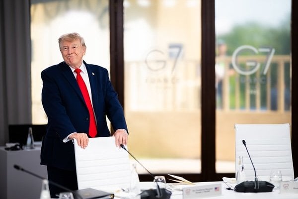President Donald J. Trump attends the G7 working session II, on the Middle East, at the Hotel Royal Evian, Tuesday, June 16, 2026, in Evian-les-Bains, France. (Official White House photo by Daniel Torok)