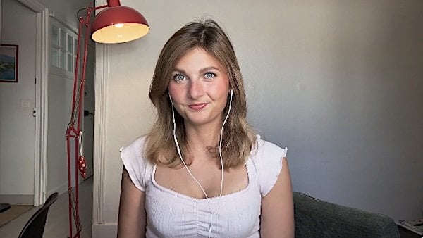 Thaïs d'Escufon (Video screenshot)