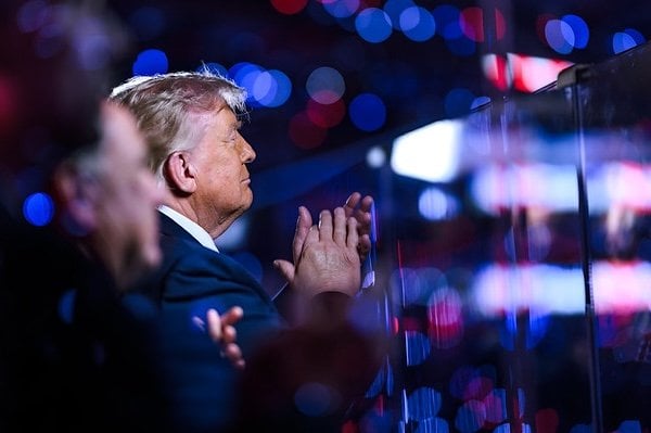 President Donald J. Trump attends Game 3 of the NBA finals between the New York Knicks and the San Antonio Spurs, Monday, June 8, 2026, at Madison Square Garden in New York City. (Official White House photo by Daniel Torok)