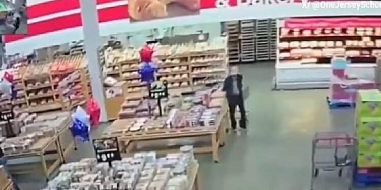 The moment big-box store roof collapses on customers * WorldNetDaily * by WND Staff