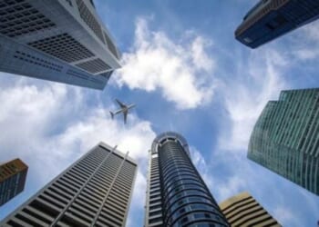 Watch Manhattan skyscraper evacuated when workers see columns buckling * WorldNetDaily * by Bob Unruh