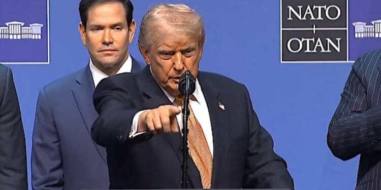 U.S. launches fresh round of strikes as Trump calls Iran leaders ‘scum,’ ‘liars’ and ‘cuckoo’ * WorldNetDaily * by Joe Kovacs