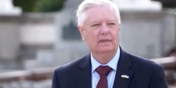Republican Sen. Lindsey Graham unexpectedly dead from ‘brief and sudden illness’ * WorldNetDaily * by Joe Kovacs