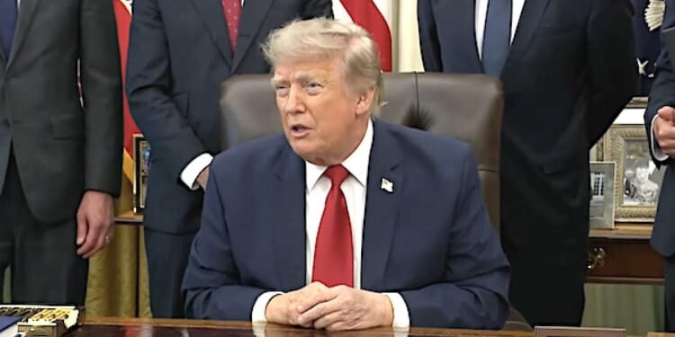 Trump says ‘fake news would rather see us lose the war than win the war’ * WorldNetDaily * by WND Staff