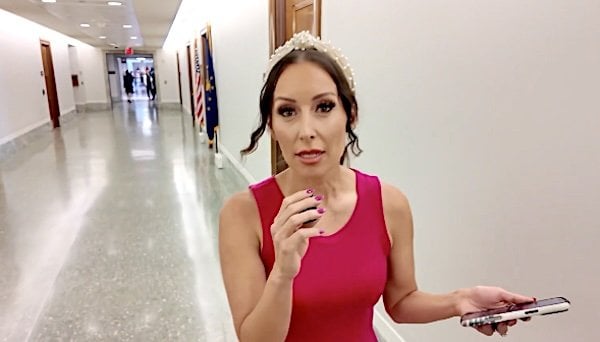 independent journalist Sara Gonzales