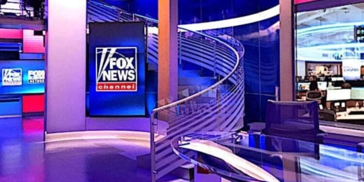 Fox News anchor ‘runs cover’ for Zohran Mamdani after popular radio host calls mayor the T-word * WorldNetDaily * by Joe Kovacs