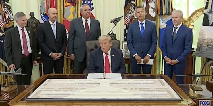 WATCH: Trump announces massive makeover of Washington Dulles Airport