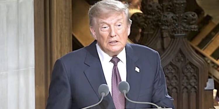 President Trump attends funeral of Sen. Lindsey Graham * WorldNetDaily * by WND Staff