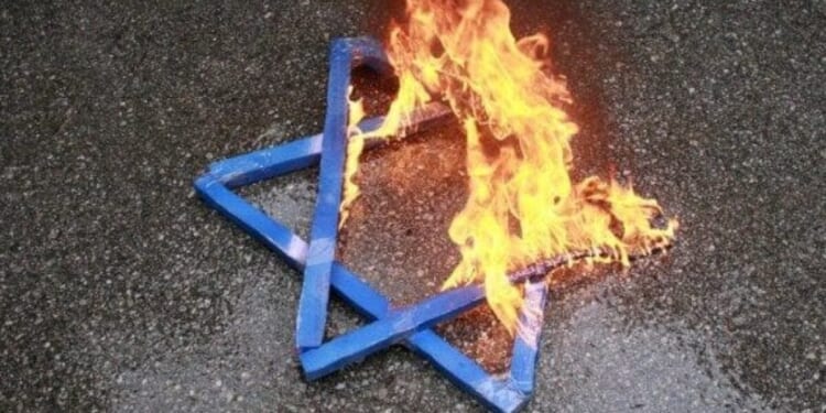 Report shows violent antisemitic attacks on the rise worldwide * WorldNetDaily * by Al Perrotta, The Daily Signal