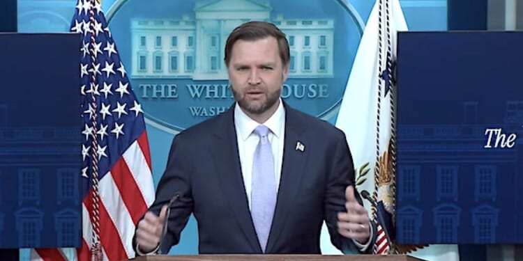 Secret Service agent sidelined on suspicions he leaked Vance details to leftist organization * WorldNetDaily * by Bob Unruh