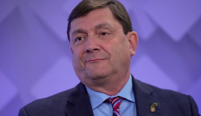 Troy Jackson Squirms When Asked for Date Night Advice After Kissin’ Cousins Bombshell – RedState