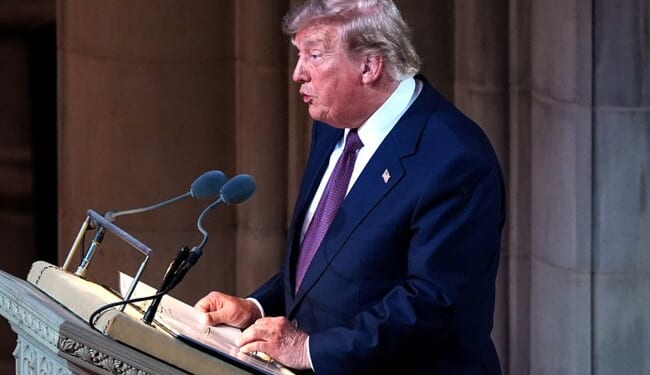 Trump Delivers Beautiful, Funny Tribute to Lindsey Graham at DC Funeral – RedState