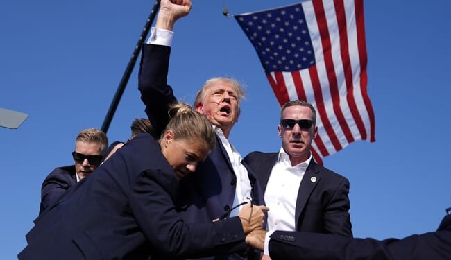 What One Secret Service Agent Was Really Doing (Googling) as Trump’s Would-Be Assassin Opened Fire – RedState
