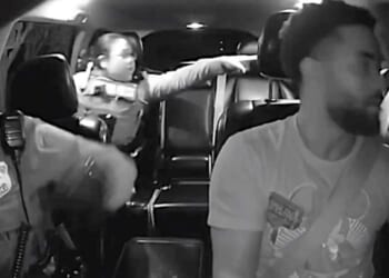 ‘How is this NOT satire?’ Watch portly policewomen demand Uber driver help them catch fast-running suspect * WorldNetDaily * by WND Staff