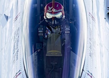 U.S. Air Force officer in uniform calls for Trump impeachment, finds out what happens * WorldNetDaily * by Bob Unruh