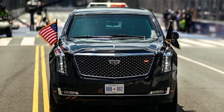 3 U.S. Secret Service officials, including top spokesman, escorted out and stripped of security clearances * WorldNetDaily * by Joe Kovacs