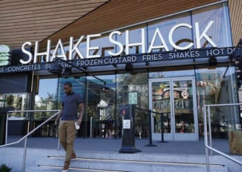 Armed Shake Shack Worker Robs Own Store, Then Wins the 'Prize' – RedState