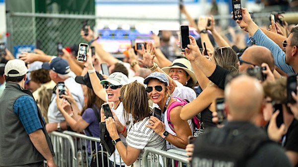 President Donald J. Trump attends the Daytona 500 at Daytona International Speedway in Daytona Beach, Florida, Sunday, Feb. 16, 2025. (Official White House photo by Daniel Torok)