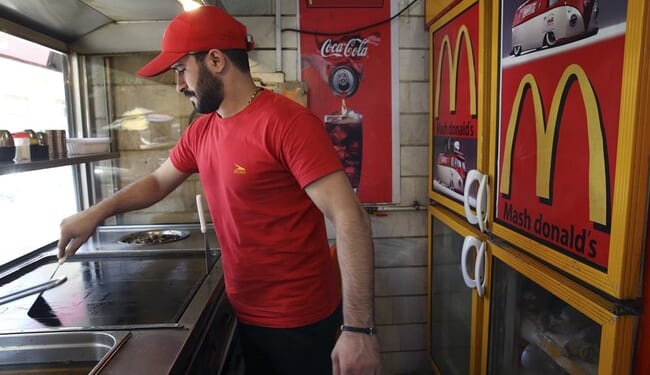 Teen Fast-Food Worker Pays for a Customer's Meal, Gets Well-Deserved Reward – RedState