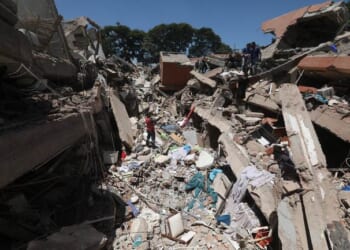 Terrifying Video of Apartment Building Collapse Emerges As Monster 7.4 Quake Rocks Colombia – RedState