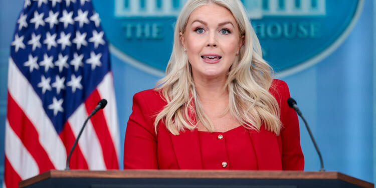 White House Press Secretary Karoline Leavitt holds a press briefing at the White House in Washington, D.C., U.S., July 23, 2026. REUTERS/Jonathan Ernst