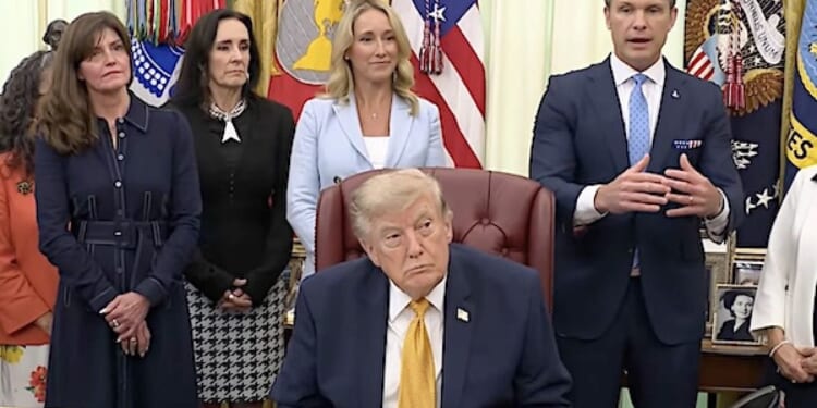 Trump signs executive order for military families, appoints Jennifer Hegseth * WorldNetDaily * by WND Staff