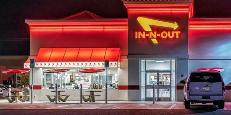 20-year-old hero leaps feet-first through drive-thru window, takes down stick-wielding woman * WorldNetDaily * by Jim Hoft, The Gateway Pundit