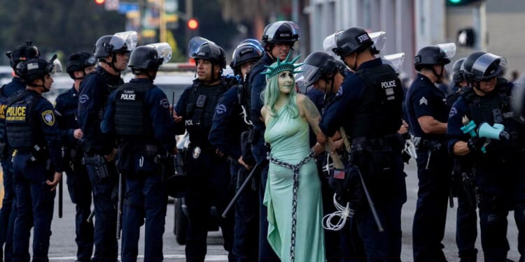 City Council Votes to Allow Non-Citizens to Become Police Officers – RedState