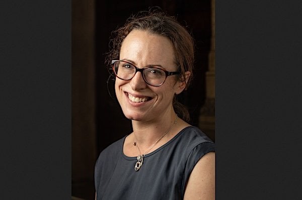 Maggie Haberman at the 2018 Pulitzer Prizes awards ceremony (Photo by Andrew Lin, Wikimedia Commons)