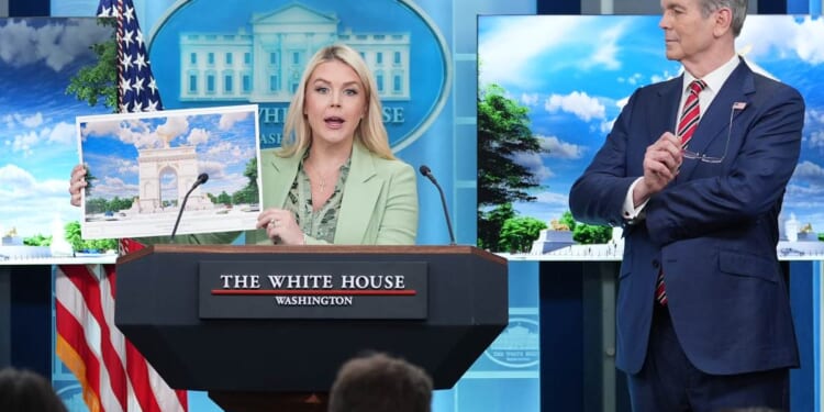 Trump Says He’s Turning DC Arch Into a Sniper-Armed Military Complex and the Left Is Not Okay – RedState