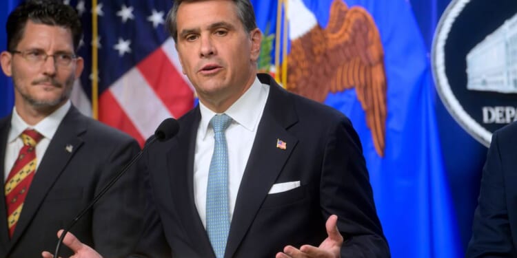 DOJ Asks SCOTUS to Lift Lower Court's Restrictions on Deportating Illegals – RedState