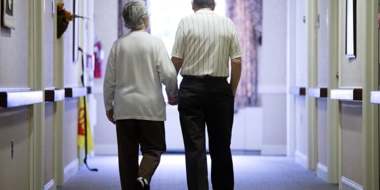 One Texas Woman Stepped Up, 'Blessing' 81-Year-Old Deliveryman's Family – RedState