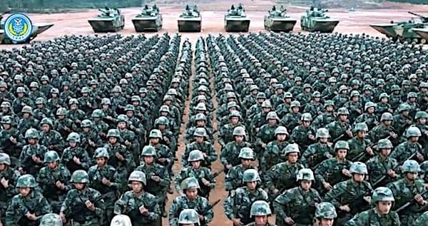 Chinese military forces (Video screenshot)