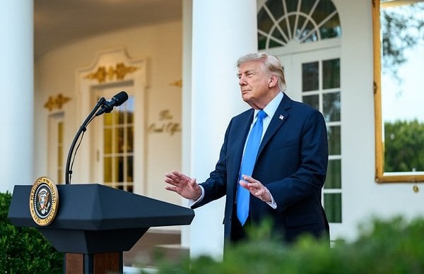 President Donald J. Trump hosts a Rose Garden Dinner, Wednesday, Sept. 2, 2026. (Official White House photo by Molly Riley)