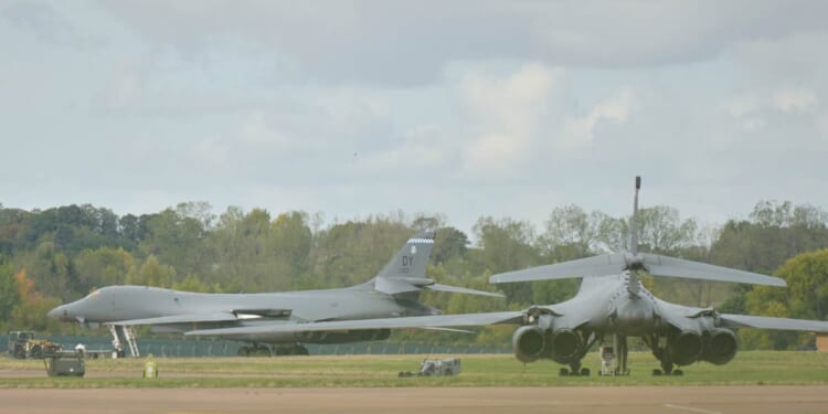US Pulls All 12 B-1 Bombers From British Base After New Iran Threat – RedState
