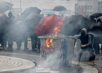 Internet Rips CBS News for the Worst Tweet on French Riots Since 'Mostly Peaceful' – RedState