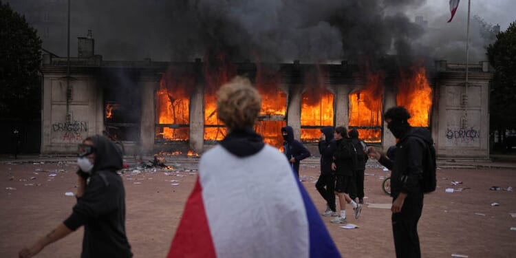 Violent Riots Break Out in France, Again – RedState