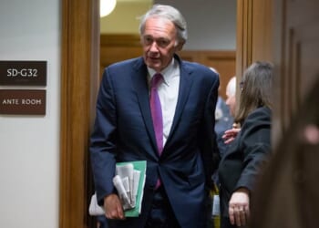 Leftie Massachusetts Senator Puts Out Call for Interns — but It's Clear Who Needs Not Apply – RedState