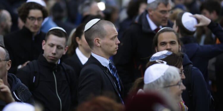 New Poll Reveals a Surprising Shift Among Jewish Voters That Could Spell Trouble for Democrats – RedState