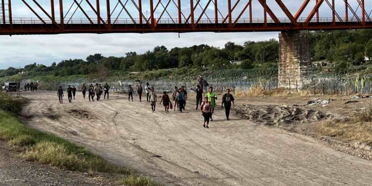 Trump Admin. Has a Surprise in Store for the Organizers of Illegal Immigrant Caravans Heading North – RedState