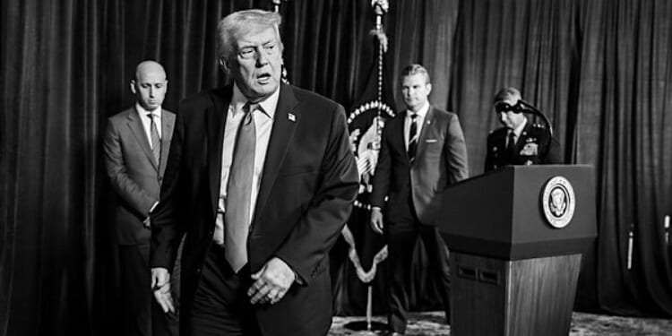 Is Trump ready to put a U.S. military base in Venezuela? * WorldNetDaily * by Sarah Roderick-Fitch, The Center Square